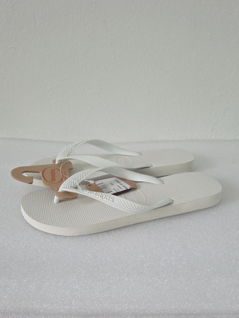 NWT Havaianas Top  Mens Adult Flip Flops Sandals White US 11/12